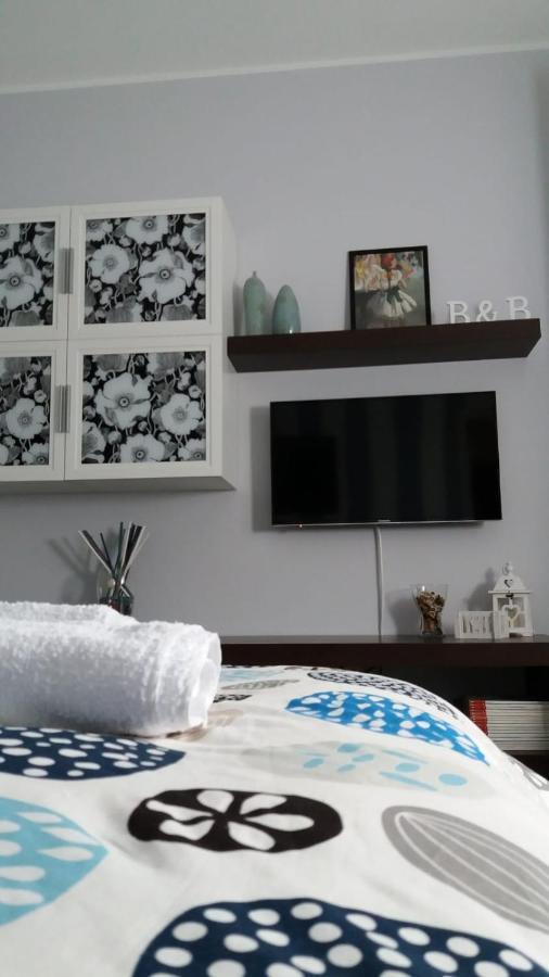 B&B A Casa Dell'Artista Кастелдача Екстериор снимка