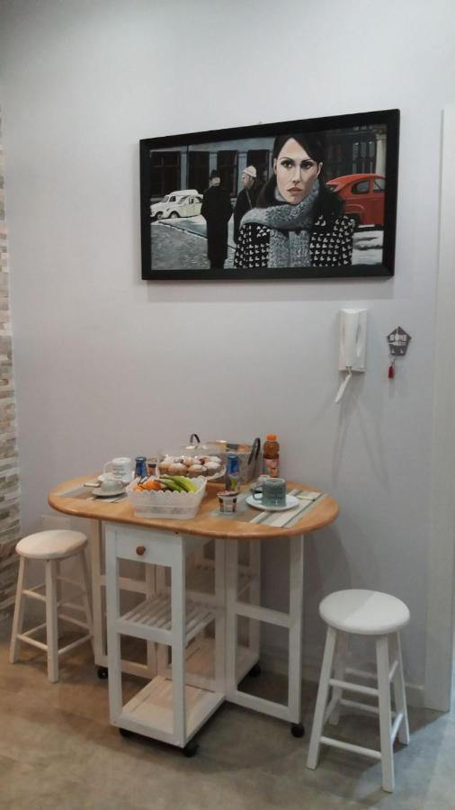 B&B A Casa Dell'Artista Кастелдача Екстериор снимка